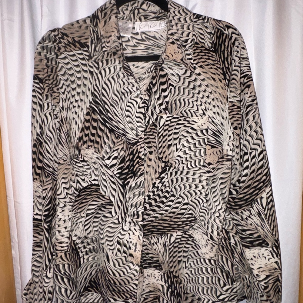 Abstract Patterned Blouse